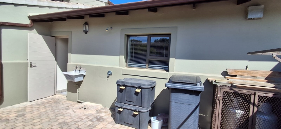 2 Bedroom Property for Sale in Hartenbos Landgoed Western Cape